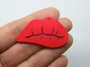 4  Lips mouth pendant clear red acrylic P639
