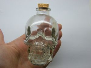 1 Skull Halloween glass 6 x 9cm bottle with cork 66A