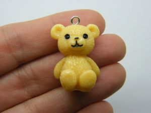 4 Teddy bear pendants brown resin P290