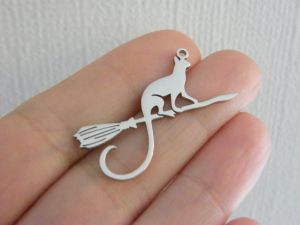 1  Broomstick catn Halloween pendant silver tone stainless steel HC952