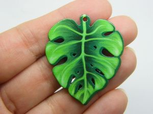 4 Leaf pendants green and black acrylic L108