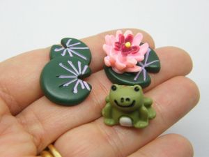 1 Frog and 2 lily pad leaves miniature fairy garden green resin A