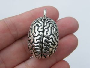 1 Brain pendant antique silver tone MD52