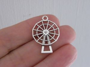 10 Ferris wheel pendants antique silver tone P426