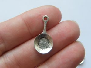 10 Frying pan charms antique silver tone FD103