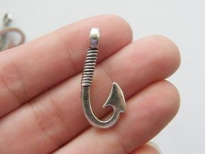 4 Fishing hook pendants antique silver tone FF302