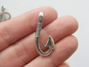 8 Fishing hook pendants antique silver tone FF302