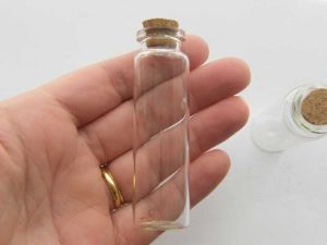 5 Mini glass bottles with corks GB16