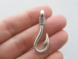 BULK 20 Fishing hook pendants antique silver tone FF652 - SALE 50% OFF