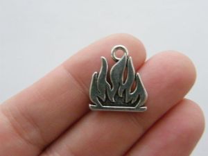 4 Flame fire charms antique silver tone P149