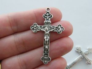 4 Cross charms antique silver tone C50