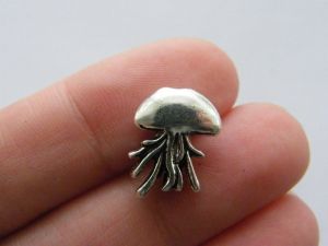 BULK 20 Jellyfish spacer beads antique silver tone FF124