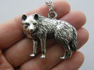 1 Wolf charm antique silver tone necklace A1179